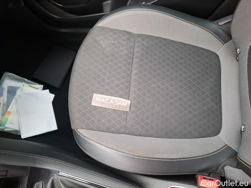  Opel   Grandland X Grandland X INNOVATION 1.6 120CV BVM6 E6 #48