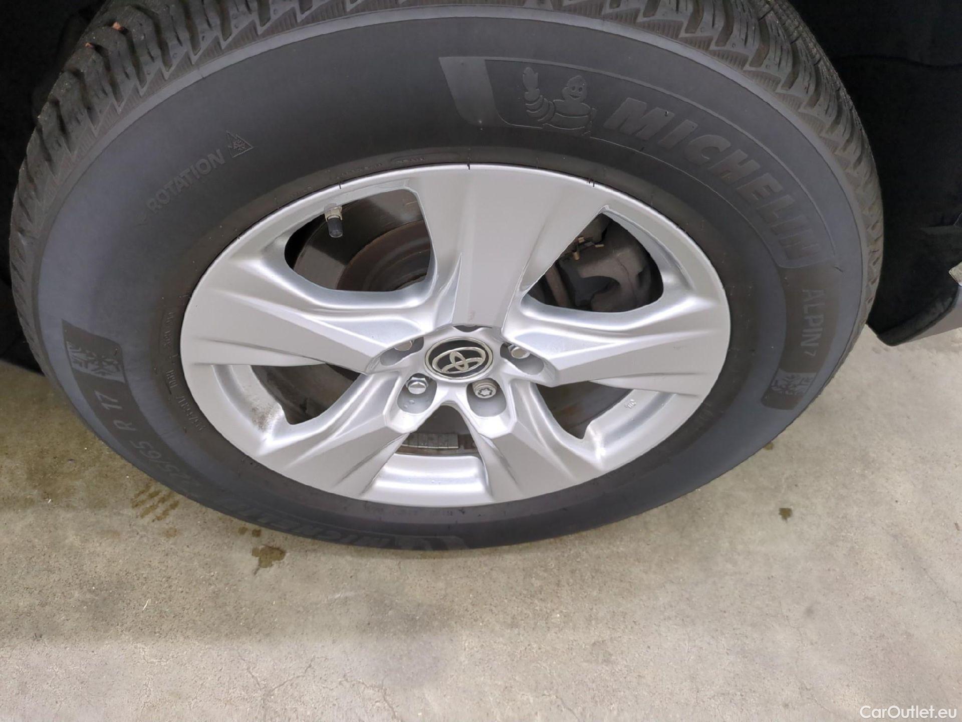  Toyota  RAV4 TOYOTA  Hybride / 2018 / 5P / SUV Hybride 2WD Dynamic Business St Hyb Acad #9