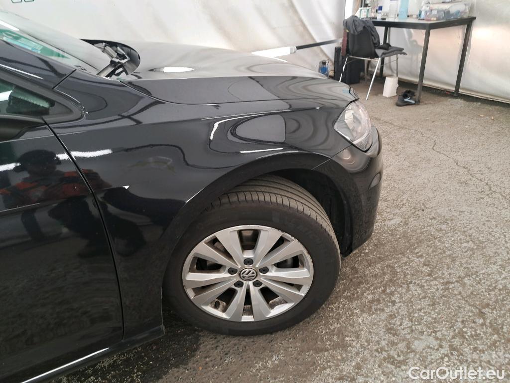  Volkswagen  Golf  VOLKSWAGEN 5p Berline 1.4 TSI 125 BVM6 Confort Business BMT #33