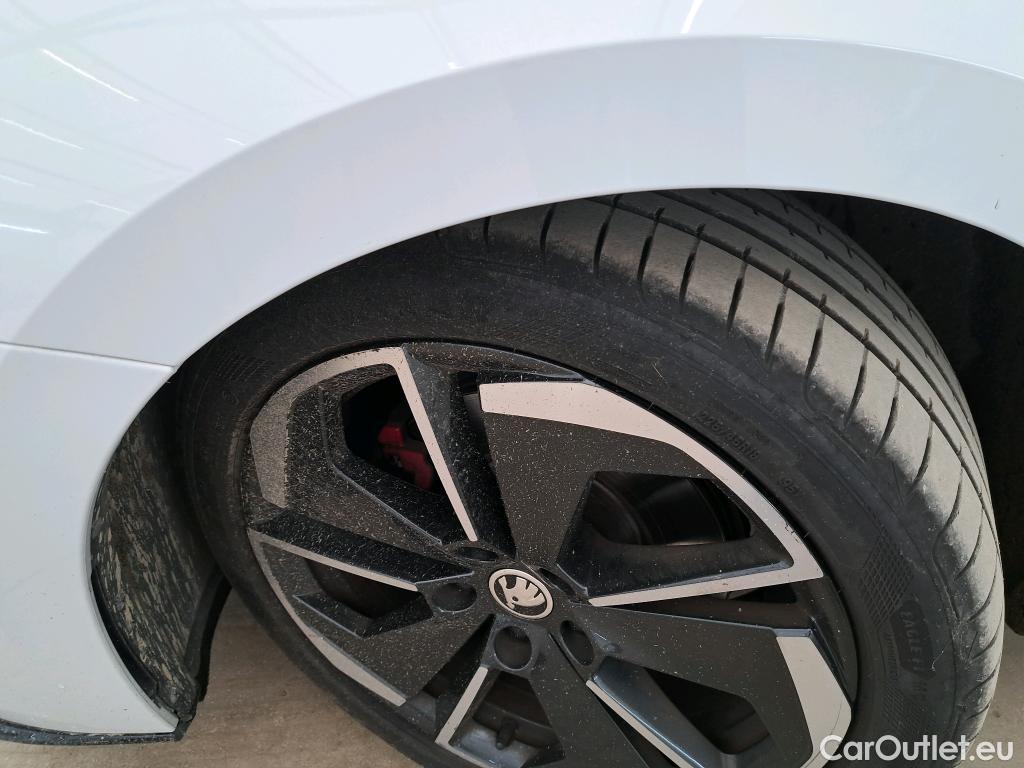  Skoda  Octavia  Berline RS 2.0 TDI 200CV BVA7 E6d #23