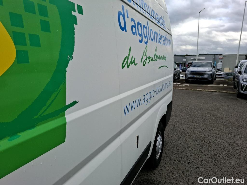  Peugeot  Boxer PEUGEOT  / 2014 / 4P / Fourgon tôlé BLUEHDI 130 PREMIUM PA 335 L3H3 #11