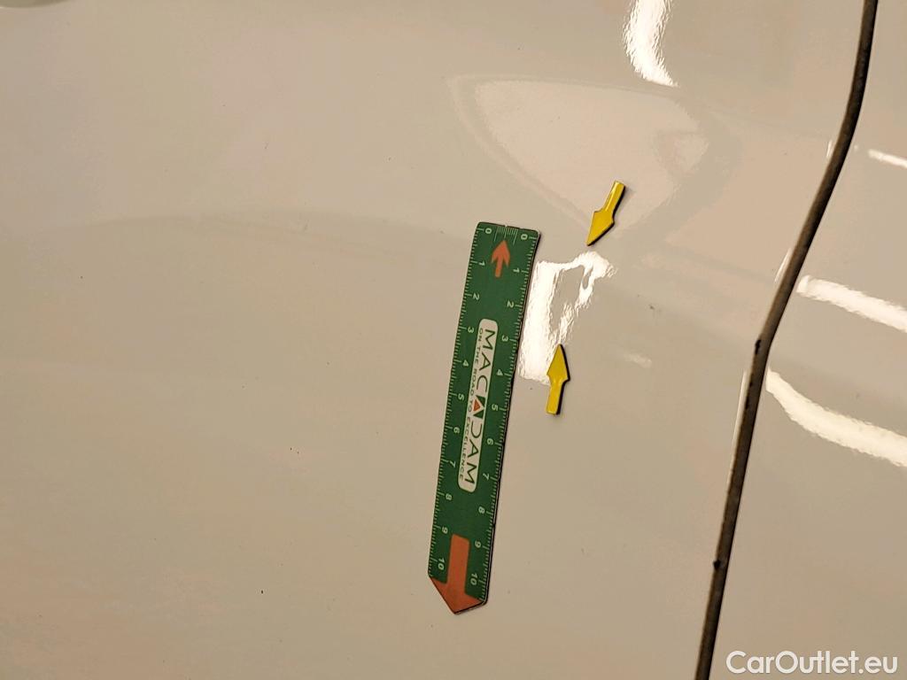  Peugeot  208  Premium 1.5 HDi 100CV BVM6 E6d #14
