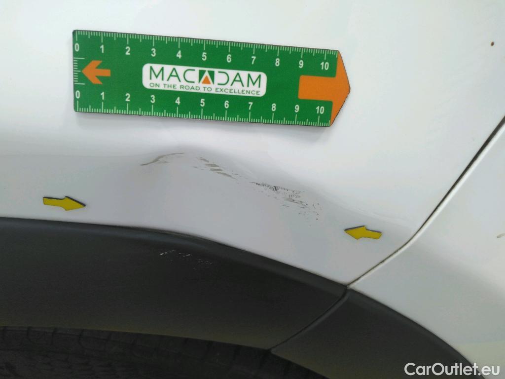  Citroen  C3  Société Feel 1.5 BlueHDI 100CV BVM6 E6d #9