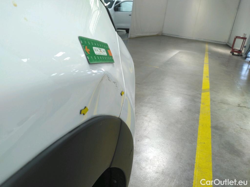  Citroen  C3  Société Feel 1.5 BlueHDI 100CV BVM6 E6d #12
