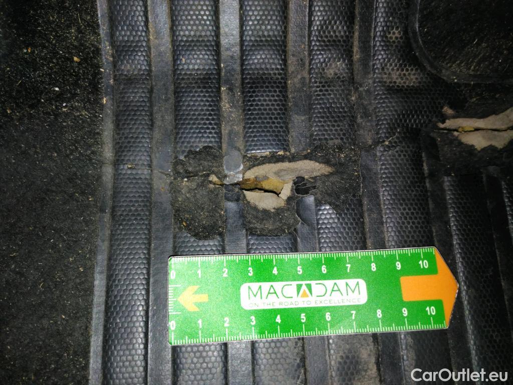  Citroen  C3  Societe Confort 1.6 BlueHDI 75CV BVM5 E6 #2