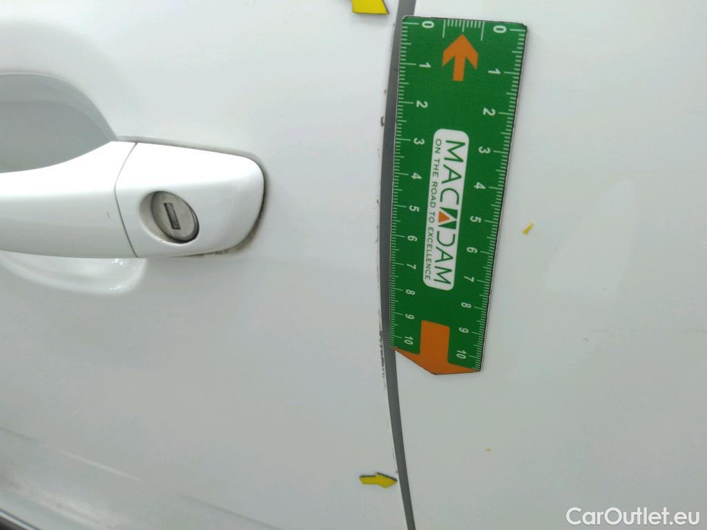  Citroen  C3  Société Feel 1.5 BlueHDI 100CV BVM6 E6d #33