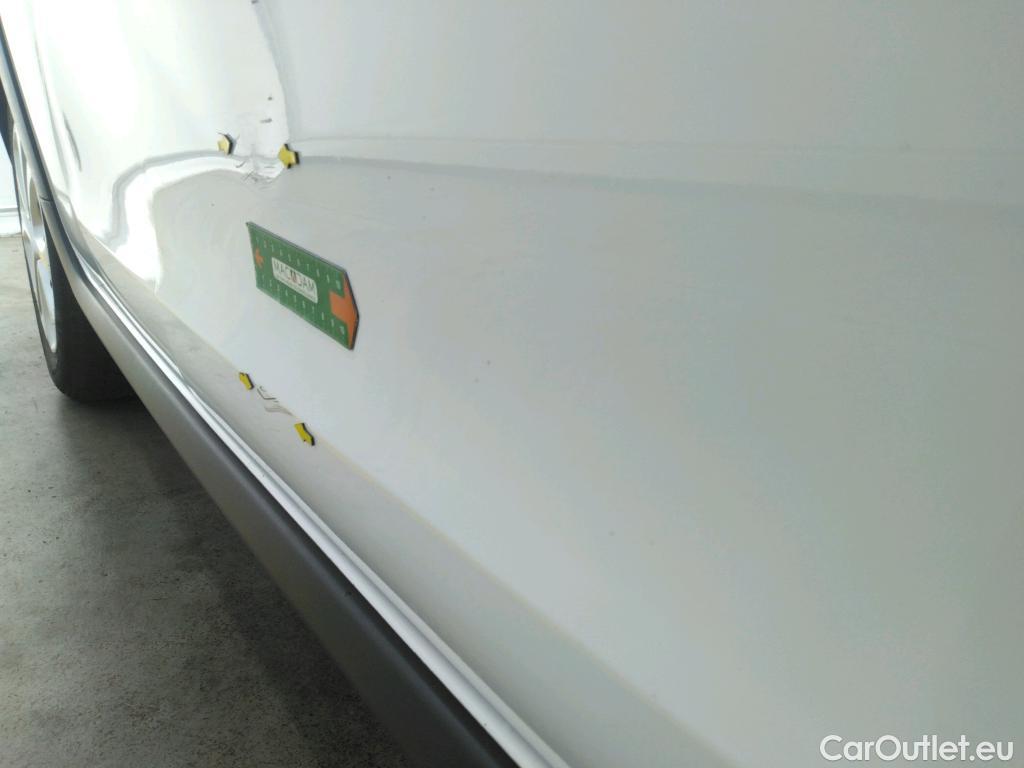  Citroen  C3  Société Feel 1.5 BlueHDI 100CV BVM6 E6d #5