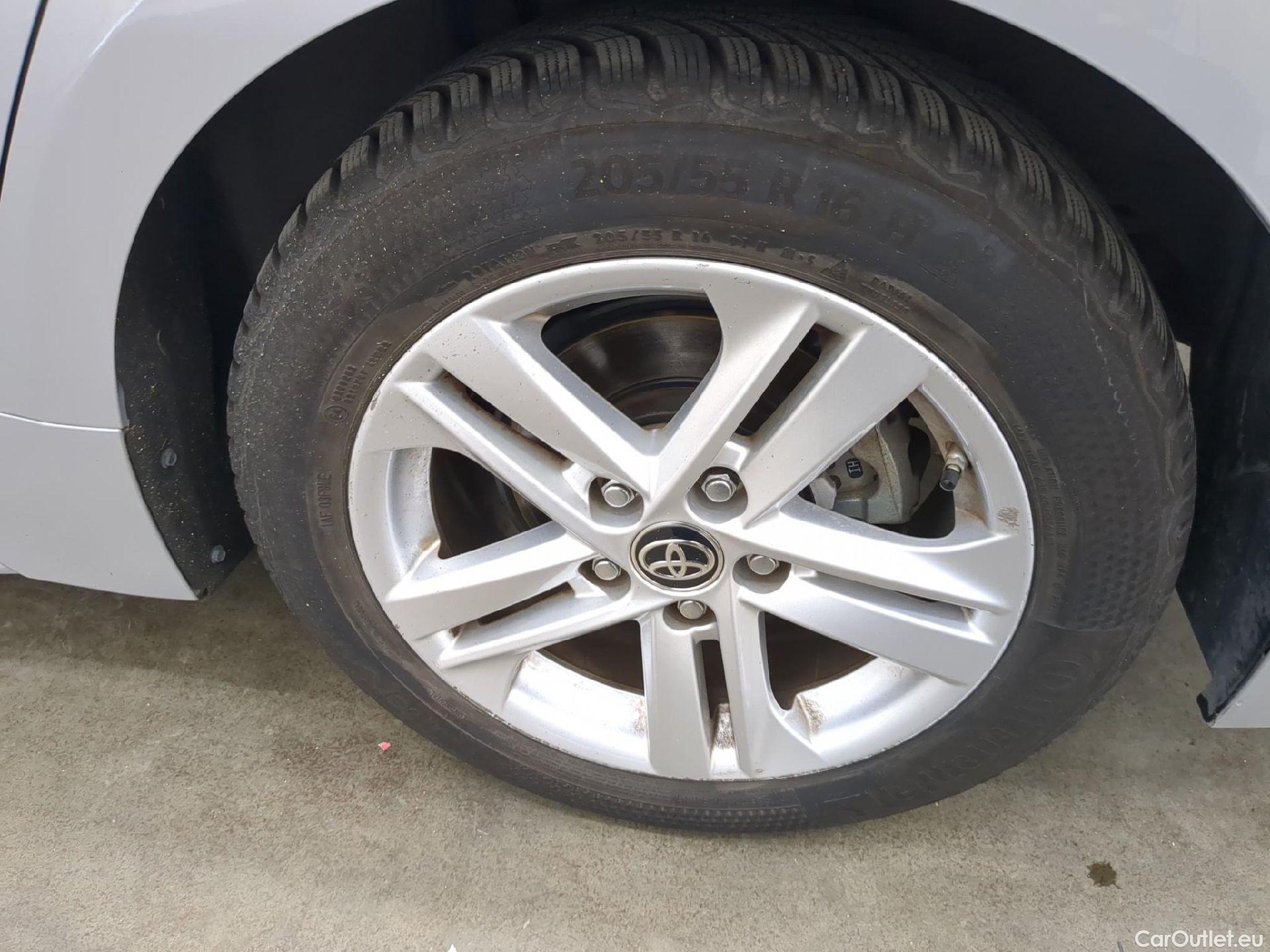 Toyota  Corolla  Touring Sports / 2018 / 5P / Break Hybride 122h Dynamic Business Stage Acad  / TRANSFO VP/VF #7