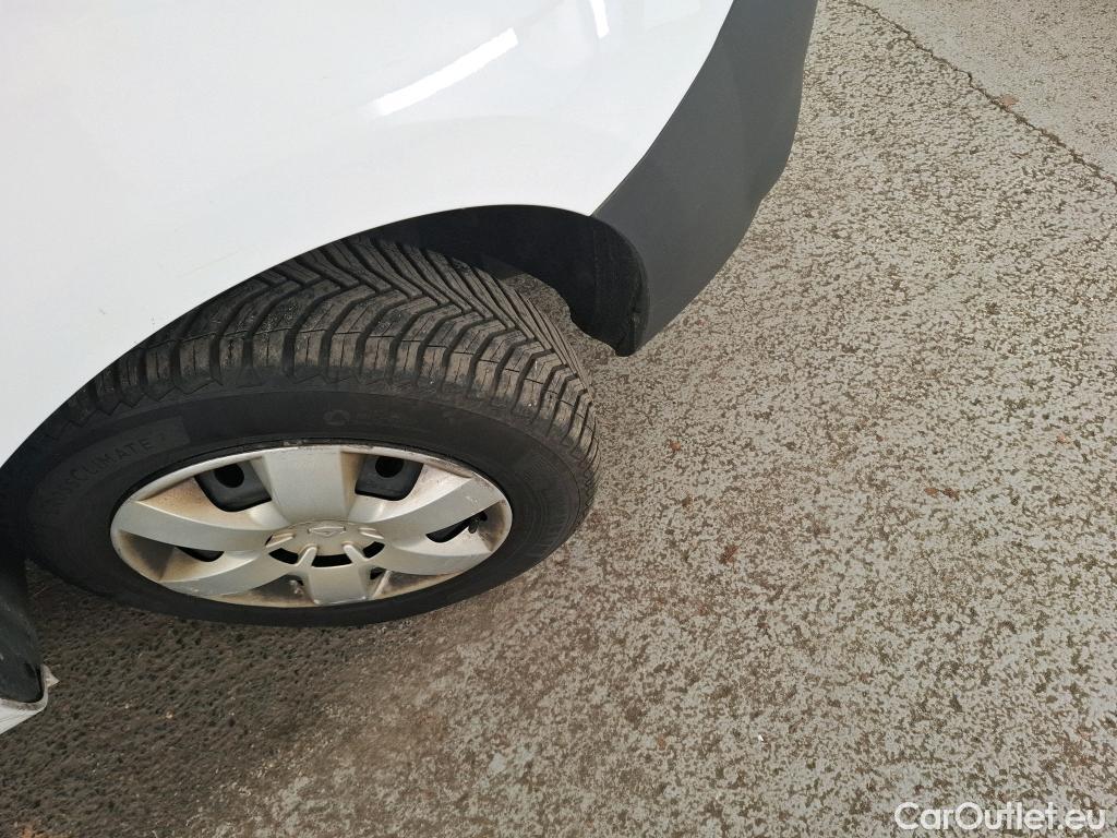  Renault  Kangoo  II Express Maxi Grand Confort 1.5 dCi 95CV BVM6 E6dT #28