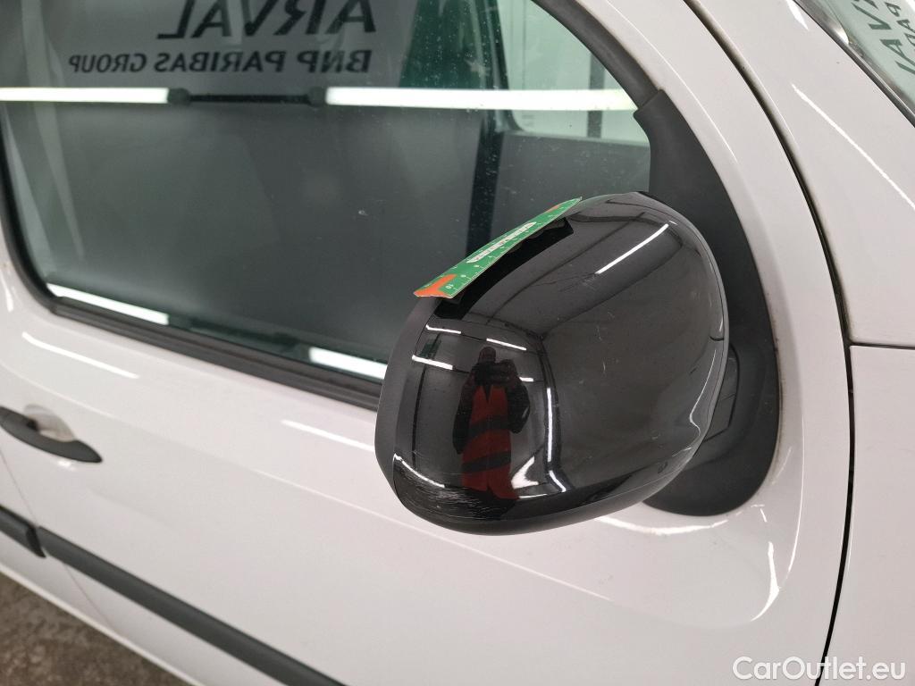  Renault  Kangoo  II Express Maxi Grand Confort 1.5 dCi 95CV BVM6 E6dT #37