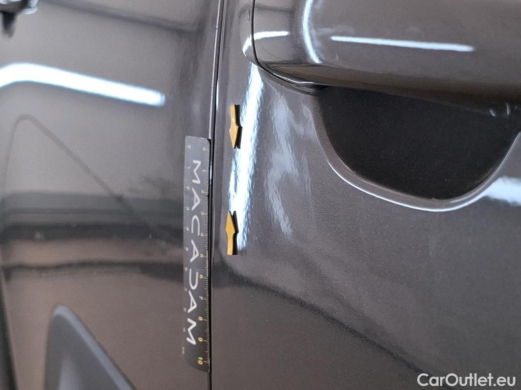 Citroen  C3  Shine Business 1.2 PureTech 110CV BVM6 E6d #9