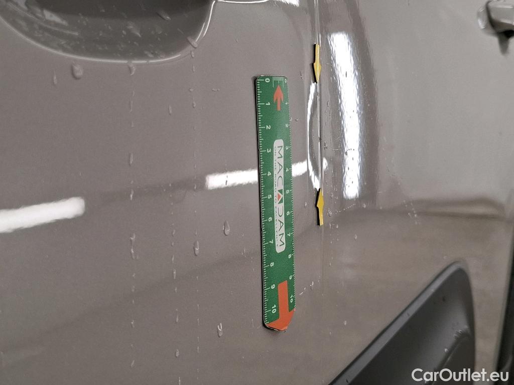  Citroen  C3 CITROEN  / 2020 / 5P / Berline PureTech 83 BVM MAX / VO RECONDITIONNE - PHOTOS AVANT RECONDITIONNEMENT #4