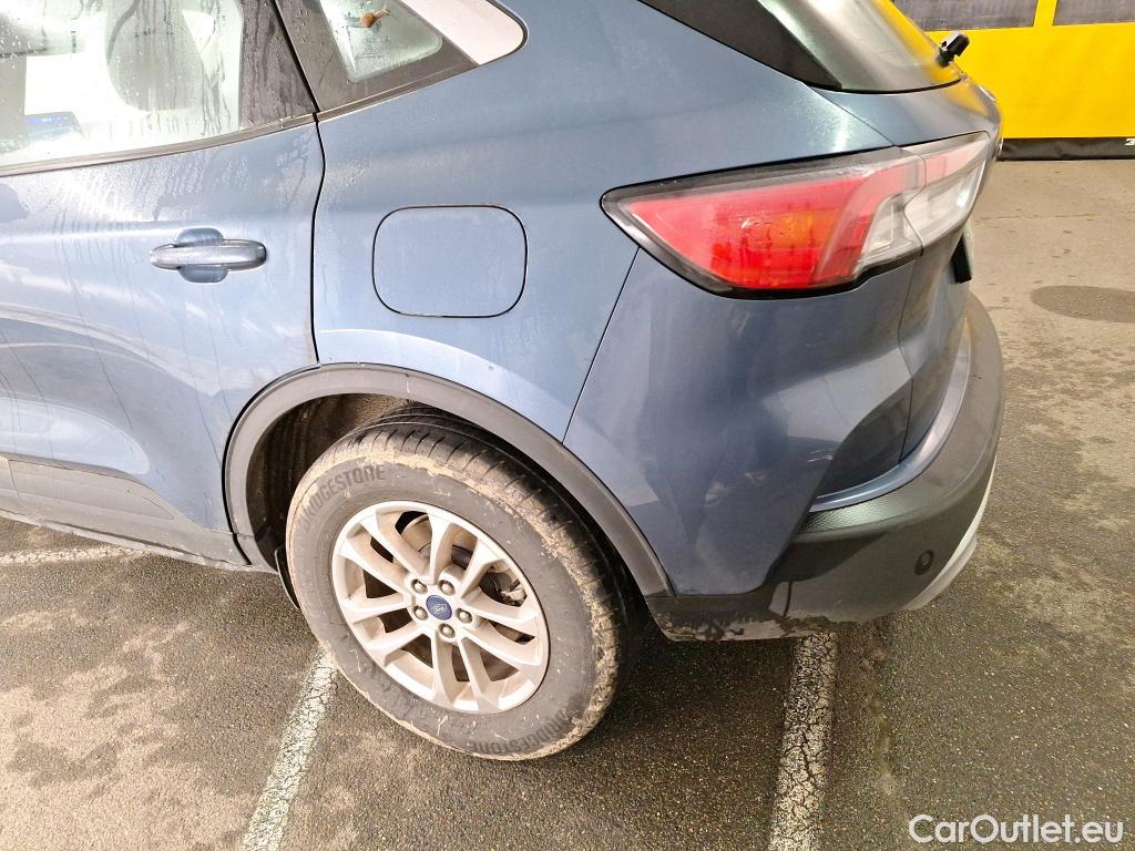  Ford  Kuga FORD  / 2019 / 5P / SUV 2.5 190 hybrid Flexifuel Pshift Titanium #14