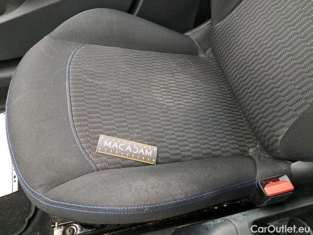  Peugeot  208  Signature 1.2 PureTech 80CV BVM5 E6dT #16