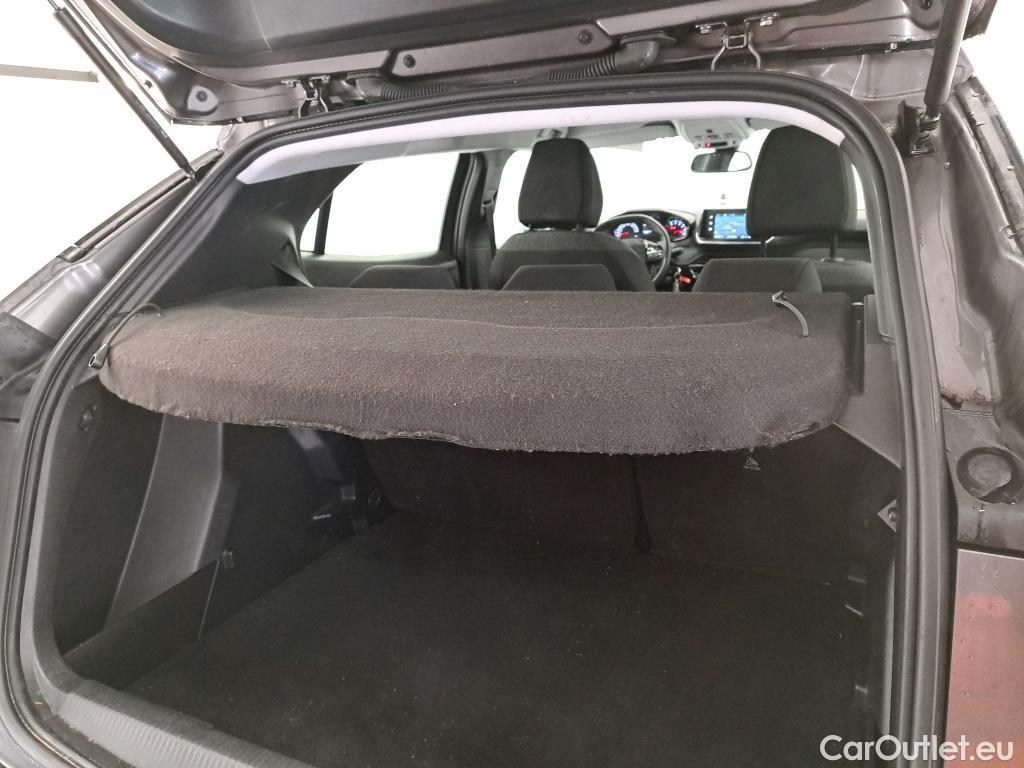  Peugeot  2008  Active Business 1.5 HDi 130CV BVA8 E6d / VO RECONDITIONNE - PHOTOS AVANT RECONDITIONNEMENT #2