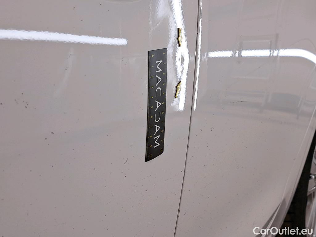  Peugeot  208  Signature 1.2 PureTech 80CV BVM5 E6dT #10