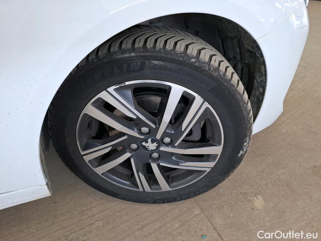  Peugeot  208  Allure Business 1.2 PureTech 100CV BVM6 E6d #10