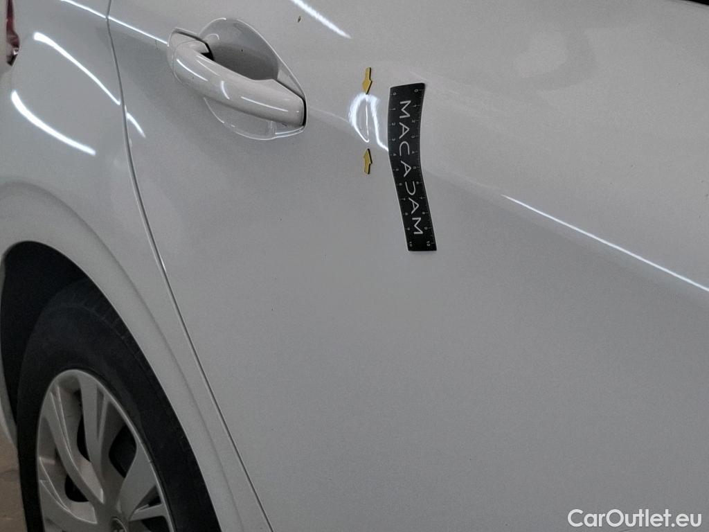 Peugeot  208 PEUGEOT  5p Berline 1 6 BlueHDi 75 Active #33