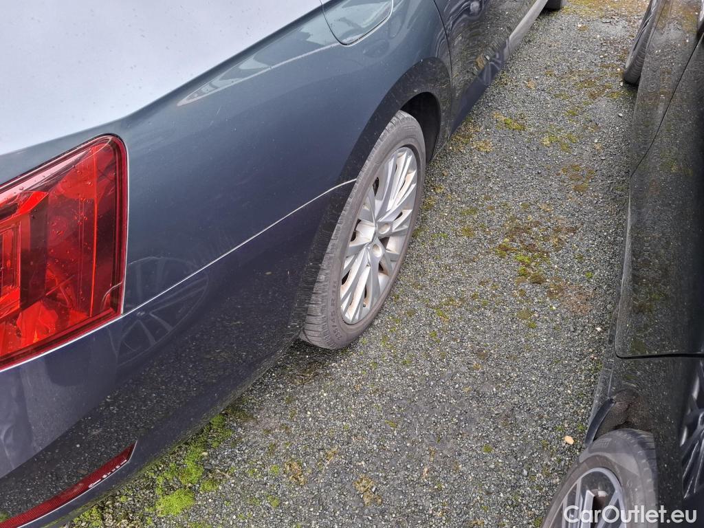 Skoda  Superb  Break Style iV 1.4 TSI Hybrid 220CV BVA6 E6d #29