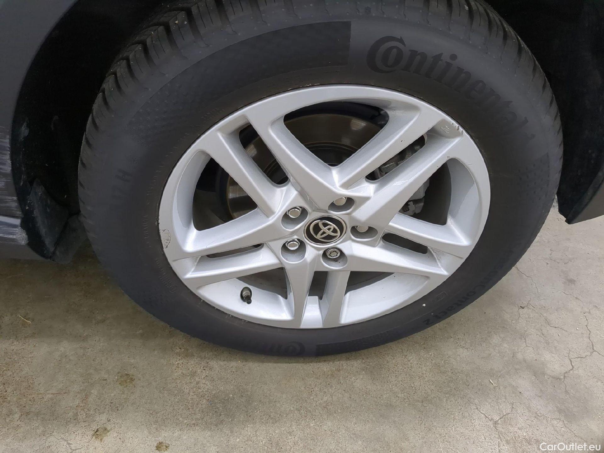  Toyota  C-HR TOYOTA  / 2016 / 5P / SUV 2.0 Hybride 184 Dynamic Business Beyond #4