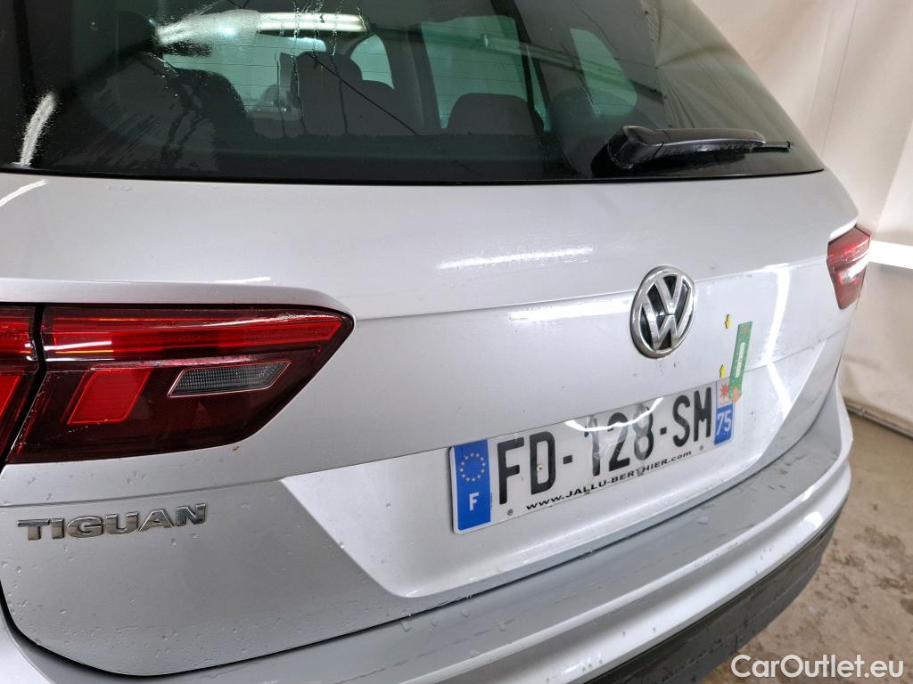 Volkswagen  Tiguan VOLKSWAGEN  5p SUV 2.0 TDI 150 BVM6 Confortline Business #1