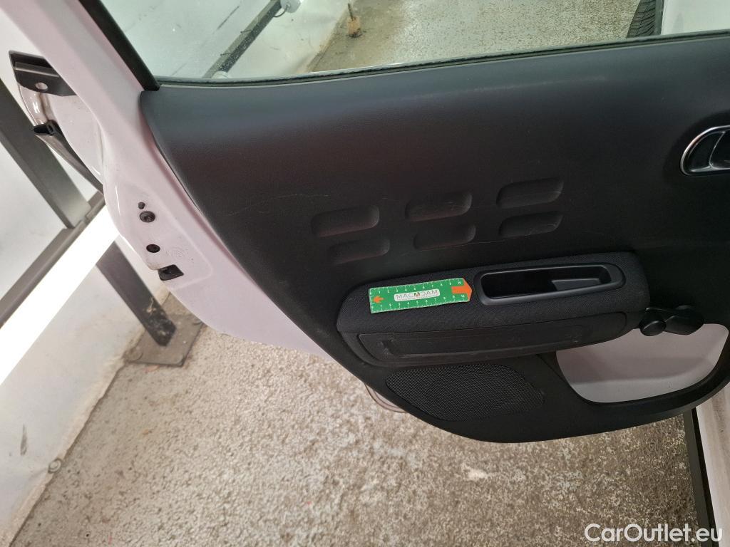  Citroen  C3  Société Feel Nav 1.5 BlueHDI 100CV BVM5 E6dT #18