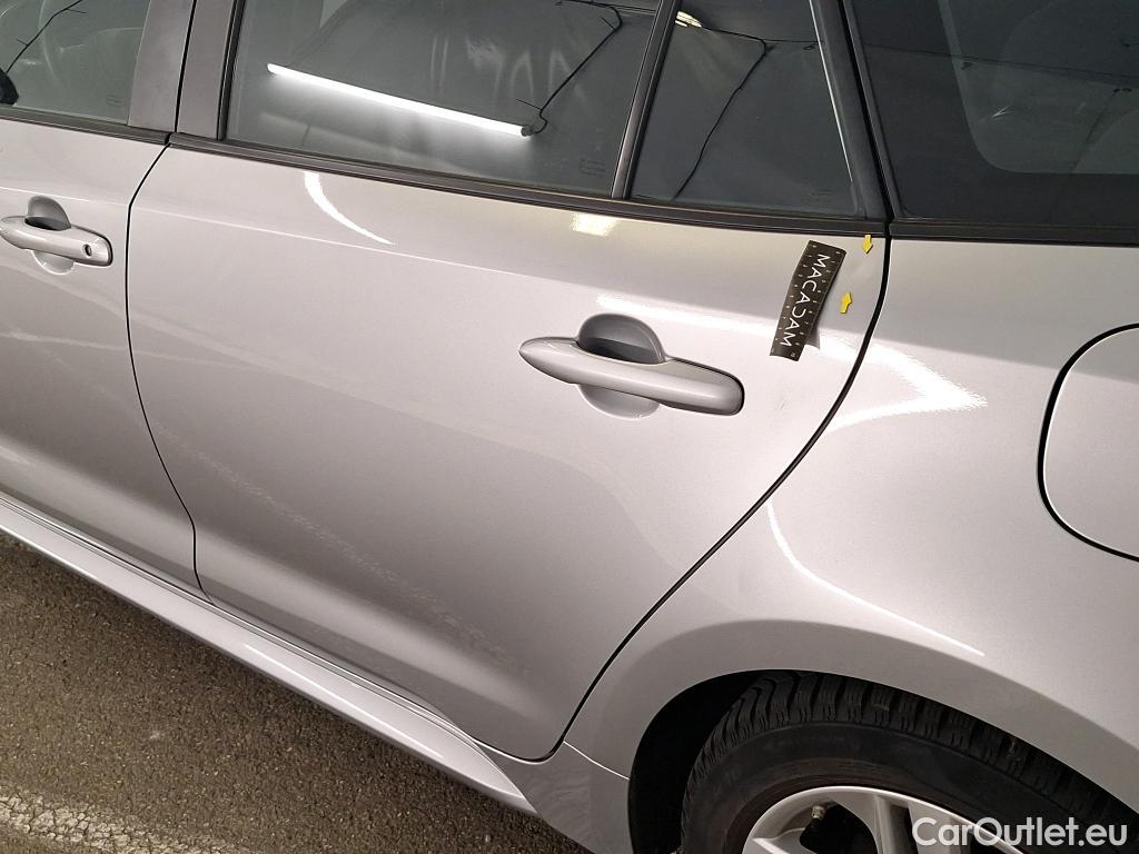  Toyota  Corolla TOYOTA  Touring Sports / 2018 / 5P / Break Hybride 184h Dynamic Business Beyond Zer #48
