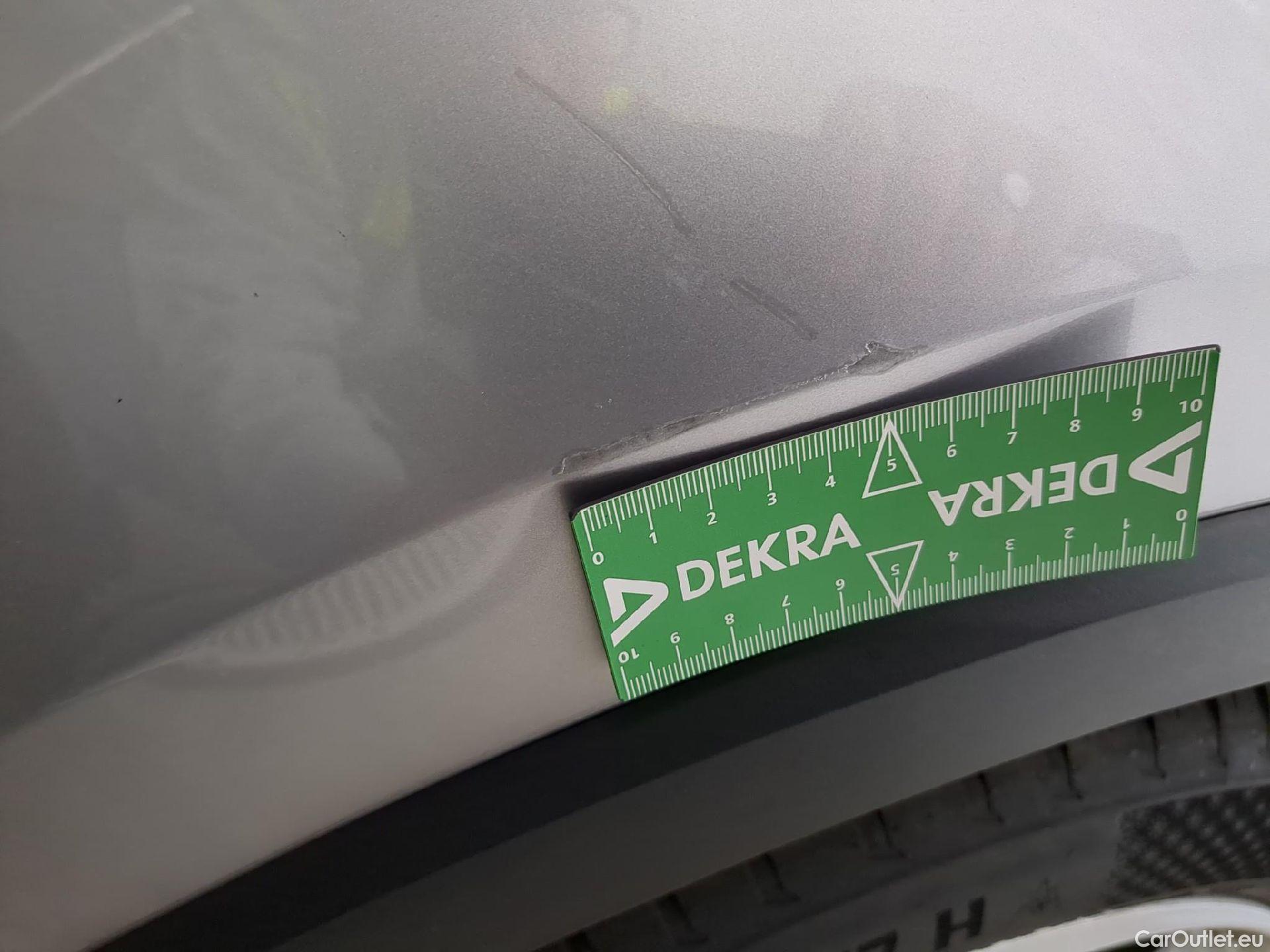  Toyota  C-HR TOYOTA  / 2016 / 5P / SUV 2.0 Hybride 184 Dynamic Business Beyond #20