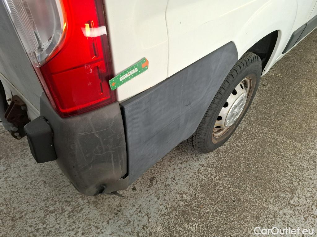  Peugeot  Boxer PEUGEOT  / 2014 / 4P / Fourgon tôlé 2.0 BLUEHDI 110 PREMIUM PACK 330 L2H2 #31