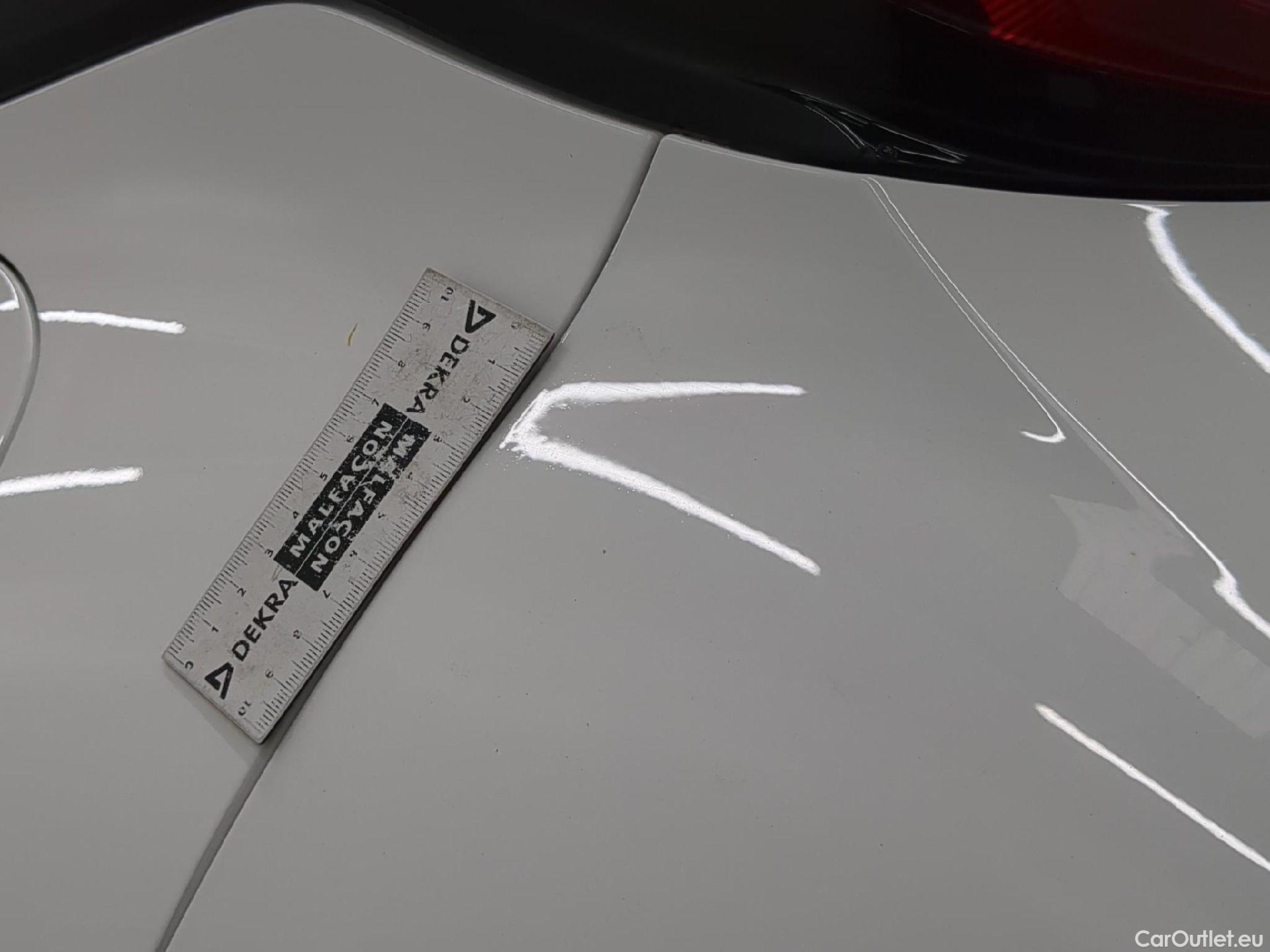  Toyota  Yaris TOYOTA  Hybride / 2019 / 5P / Berline Hybride 116h France Business Stage Acad #29