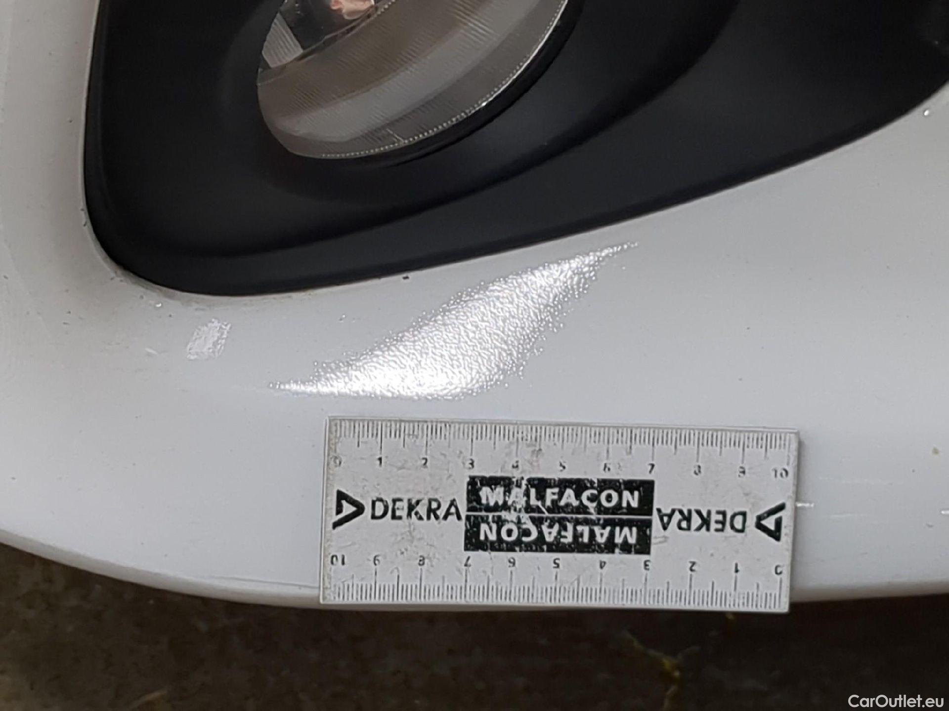  Toyota  Yaris TOYOTA  Hybride / 2019 / 5P / Berline Hybride 116h France Business Stage Acad #13