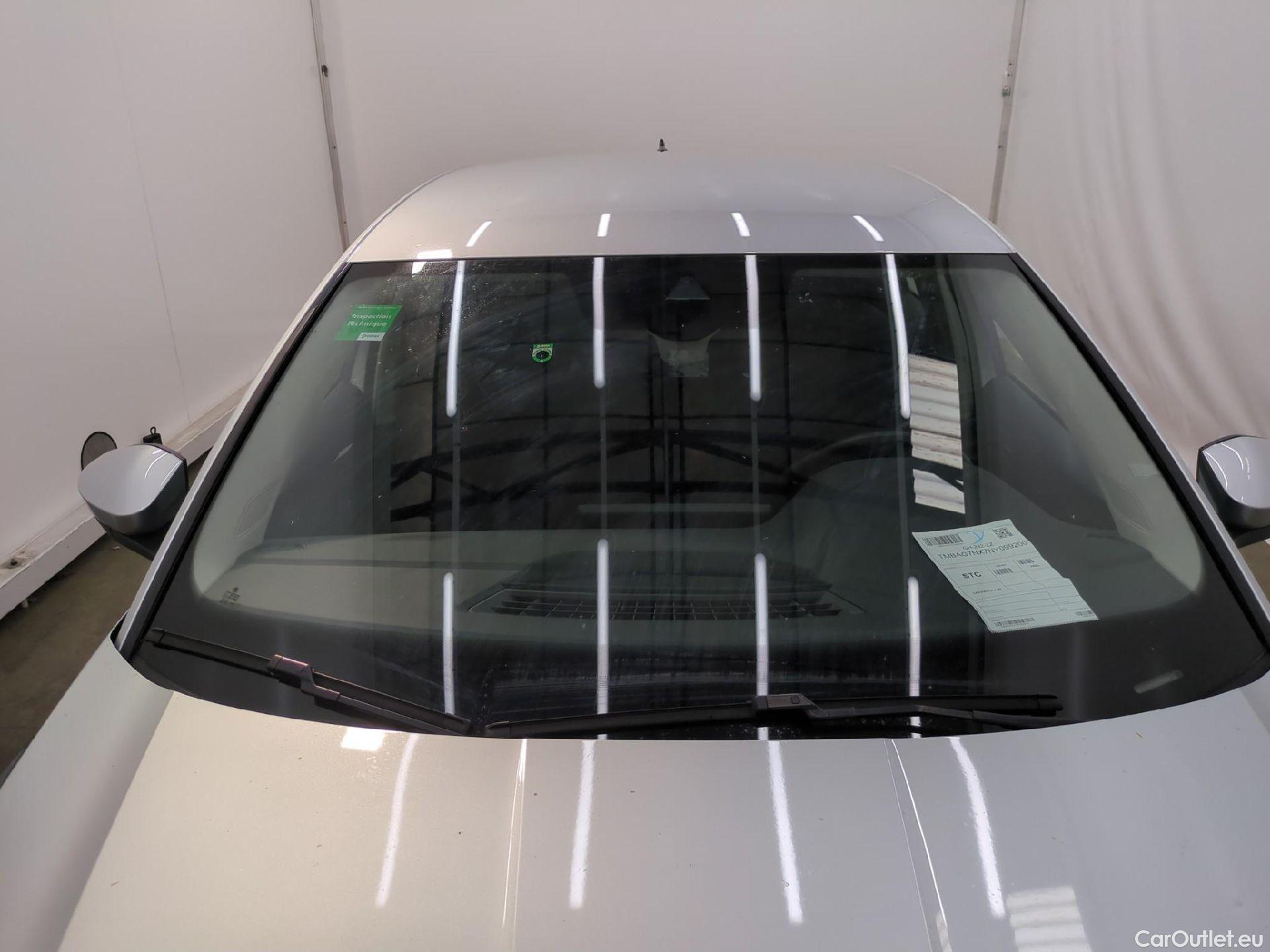  Skoda  Octavia  Berline Business 2.0 TDI 115CV BVM6 E6d #2