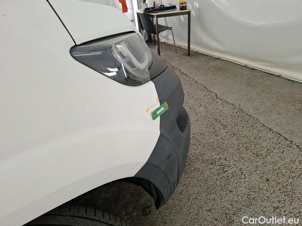  Peugeot  Boxer PEUGEOT  / 2014 / 4P / Fourgon tôlé 2.0 BLUEHDI 110 PREMIUM PACK 330 L2H2 #18