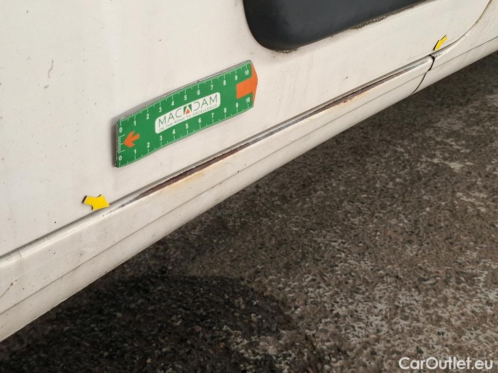  Peugeot  Boxer PEUGEOT  / 2014 / 4P / Fourgon tôlé 2.0 BLUEHDI 110 PREMIUM PACK 330 L2H2 #28