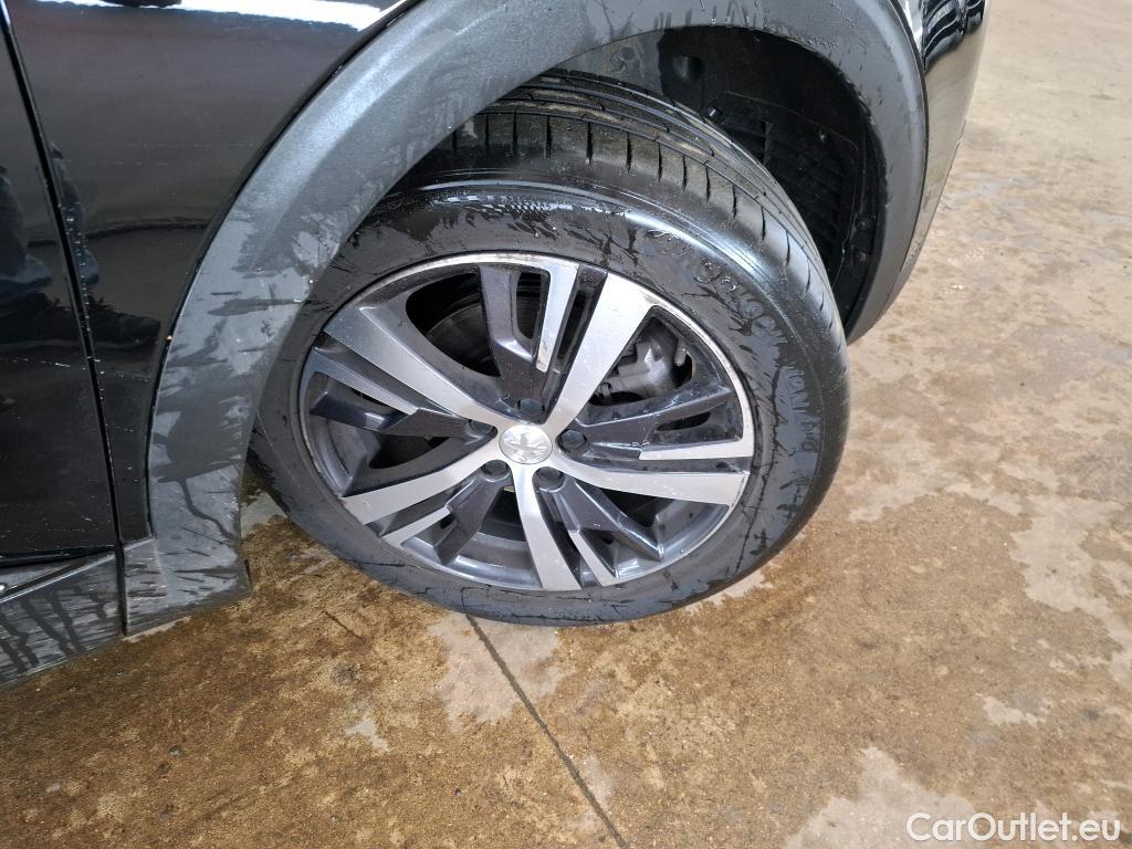  Peugeot  5008  Allure Business 1.2 PureTech 130CV BVA8 E6d #33