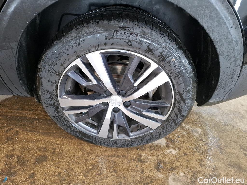  Peugeot  5008  Allure Business 1.2 PureTech 130CV BVA8 E6d #29