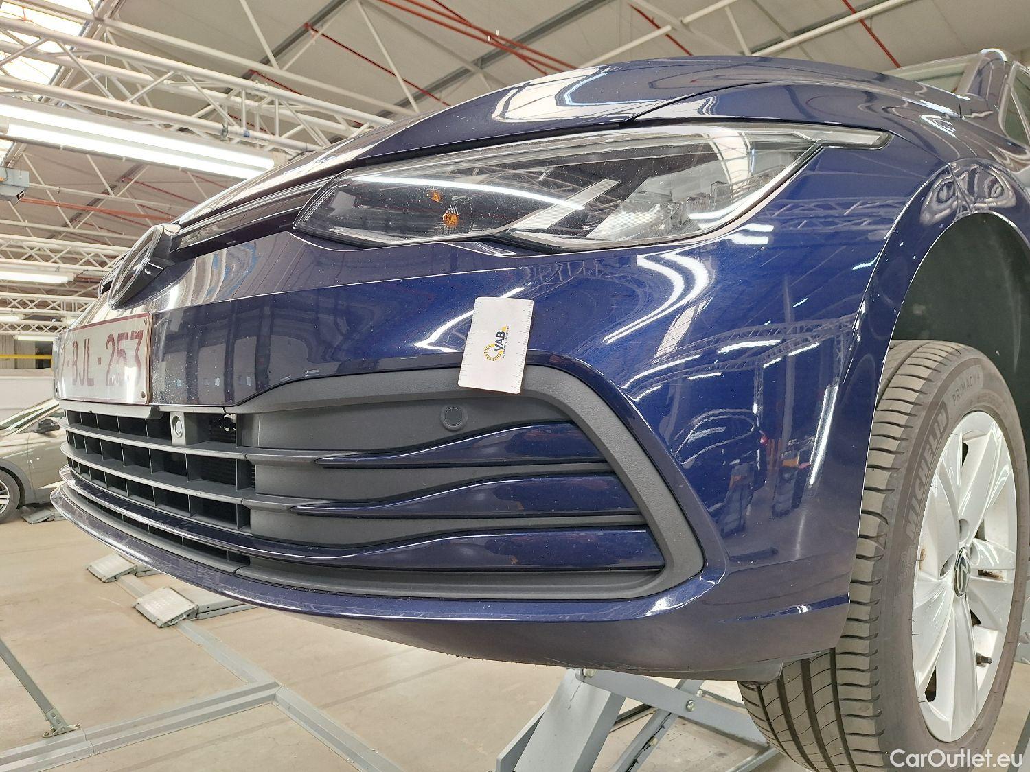  Volkswagen  Golf  VW, VIII Var '20, Volkswagen Variant VIII 1.5 TSI 96kW Life 5d #5