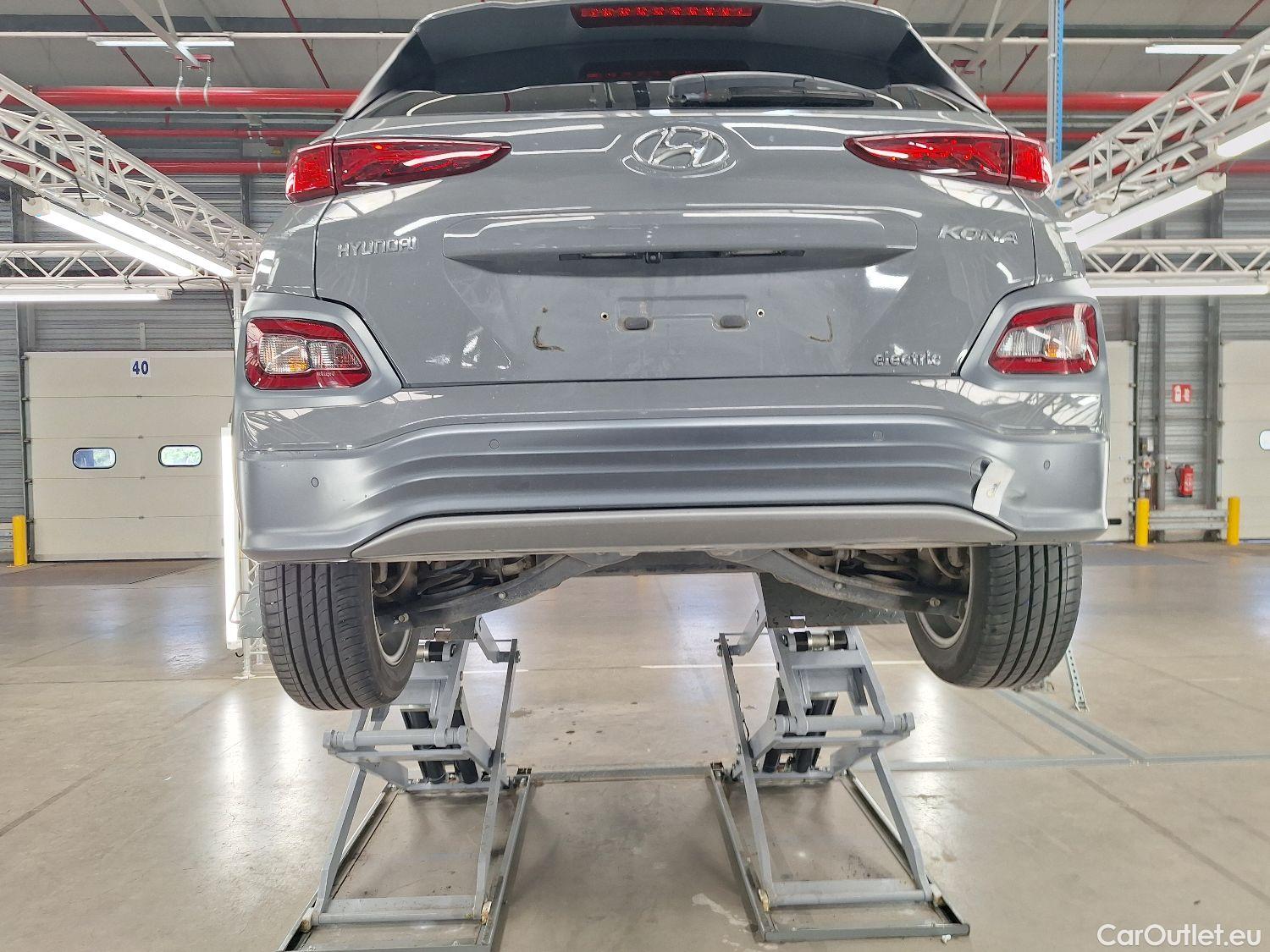 Hyundai  Konna Hyundai, Kona '17, Hyundai Kona Electric Sky 64kWh 5d #3