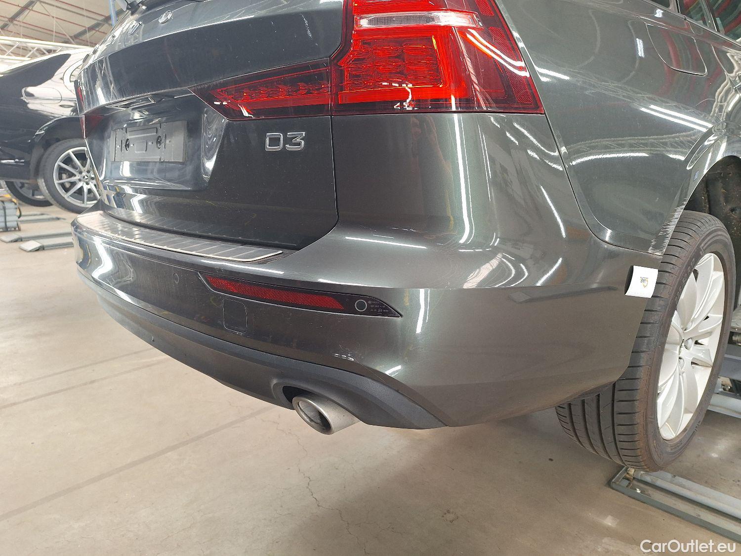  Volvo  V60 Volvo,  '18, Volvo  D3 Geartronic Momentum 5d #12