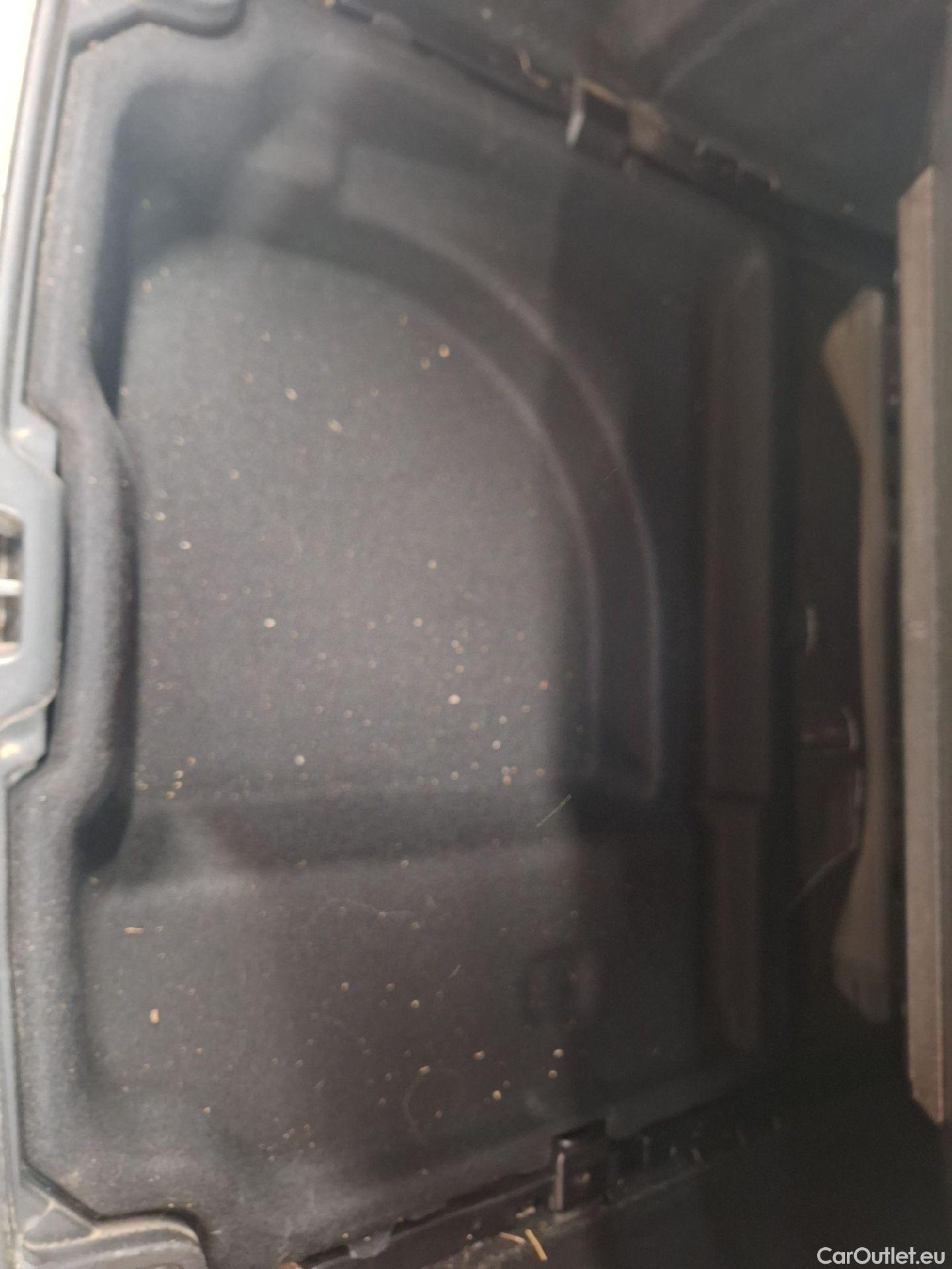  Volvo  V60 Volvo,  '18, Volvo  D3 Geartronic Momentum 5d #2