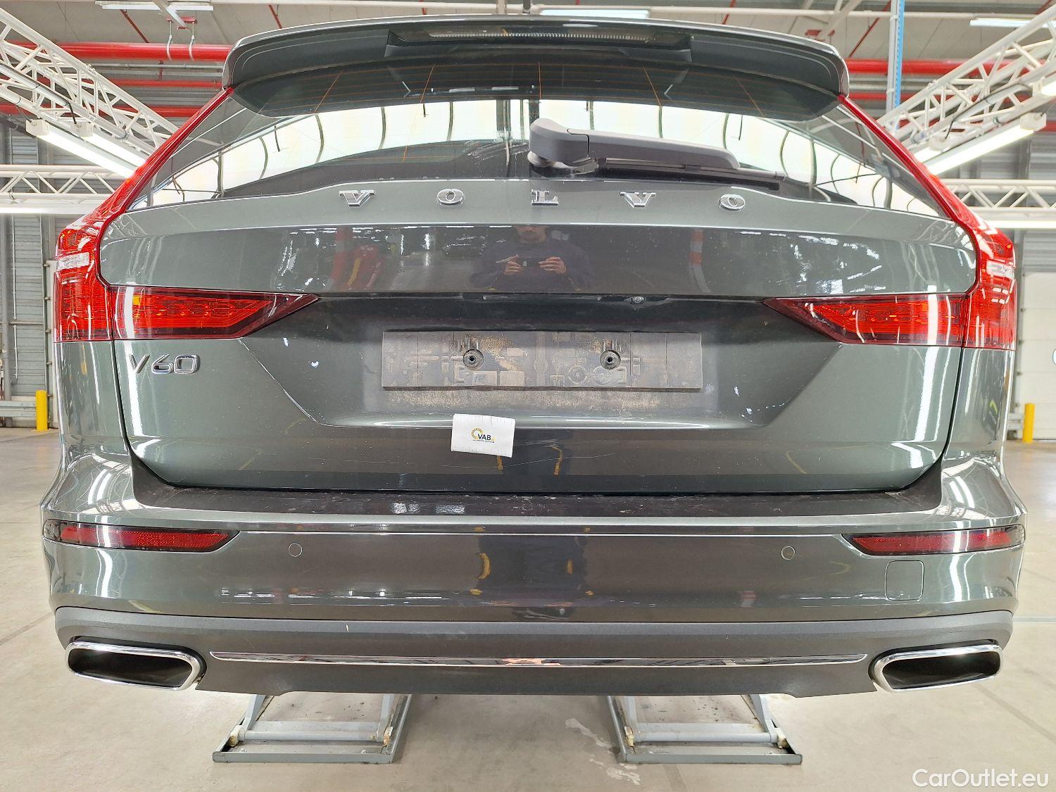  Volvo  V60 Volvo,  '18, Volvo  D3 Geartronic Inscription 5d #18