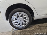  Toyota  Aygo 1,0-l-VVT-i x-play #10