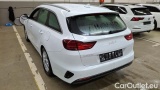  KIA  Cee'd 1.6 CRDi MHEV 100kW DCT Vision SW #3