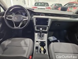  Volkswagen  Passat 1.6 TDI SCR DSG #6