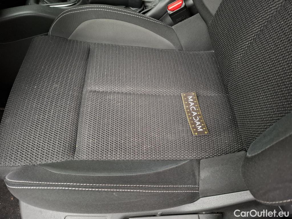  Citroen  C4  Berline Millenium Business 1.6 BlueHDI 120CV BVM6 E6 #56