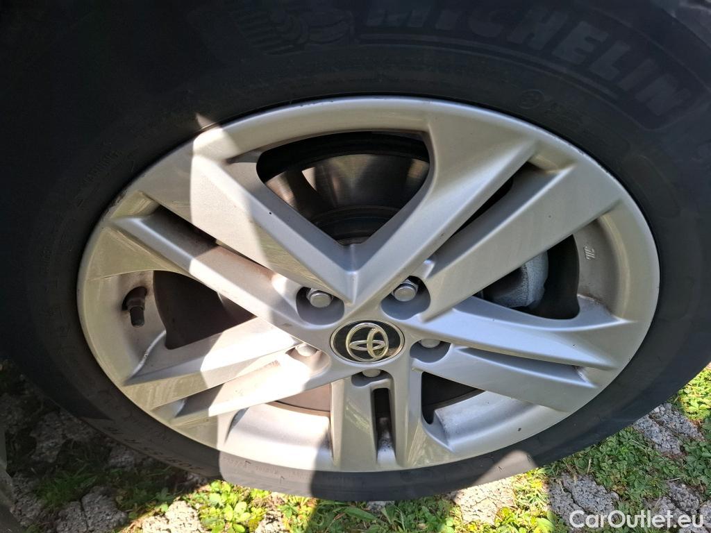  Toyota  Corolla TOYOTA  / 2018 / 5P / Berline Hybride 122h Dynamic Business Stage Acad #9