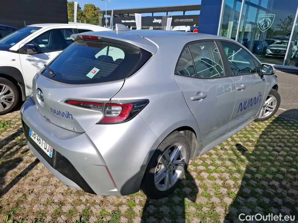  Toyota  Corolla TOYOTA  / 2018 / 5P / Berline Hybride 122h Dynamic Business Stage Acad #12