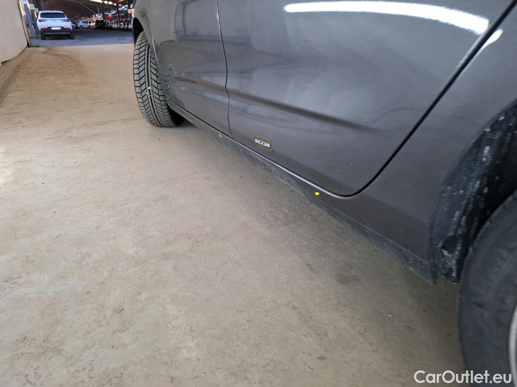  Citroen  C4  Berline Millenium Business 1.6 BlueHDI 120CV BVM6 E6 #1