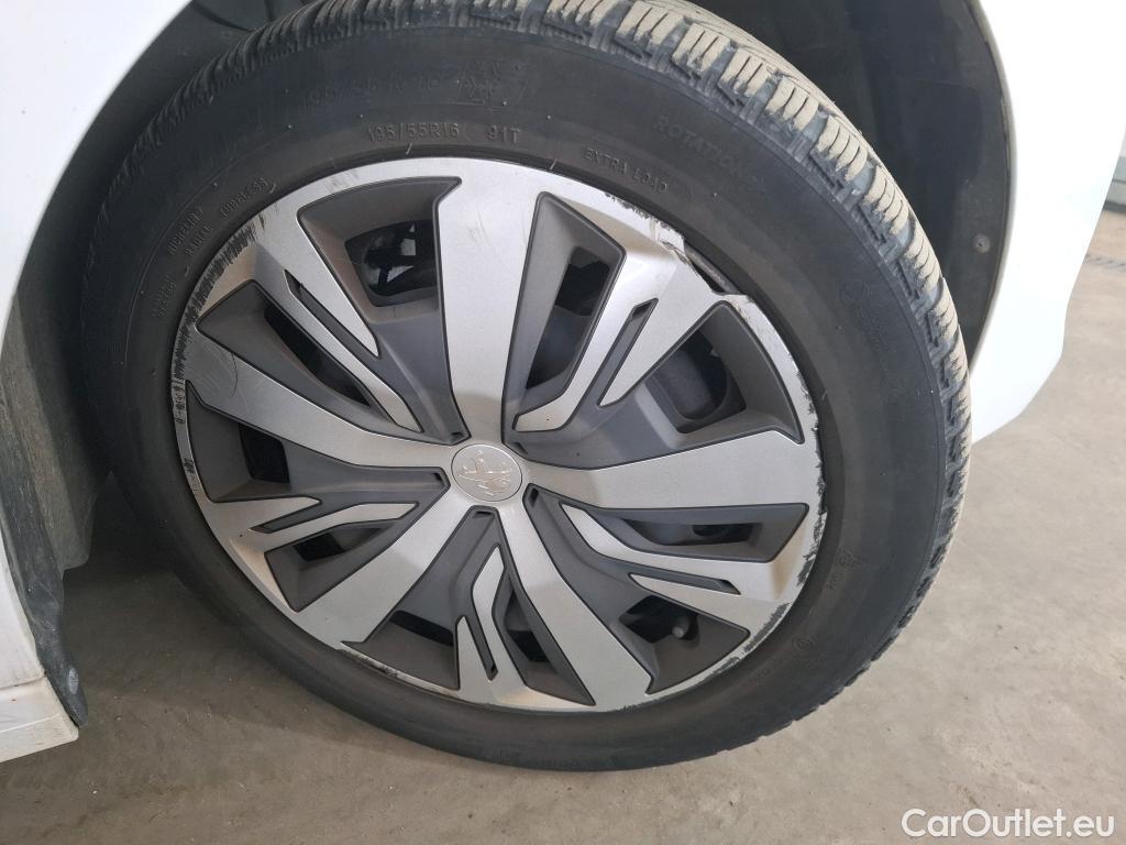  Peugeot  208  Active 1.2 PureTech 100CV BVM6 E6d #23