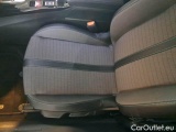  Peugeot  2008 PEUGEOT  / 2019 / 5P / CROSSOVER BLUEHDI 130 EAT8 ALLURE S/S AUT. #12